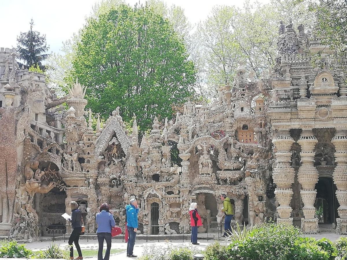 Maison De Vacances Avec Ses Petits Chalets Aouste-sur-Sye المظهر الخارجي الصورة